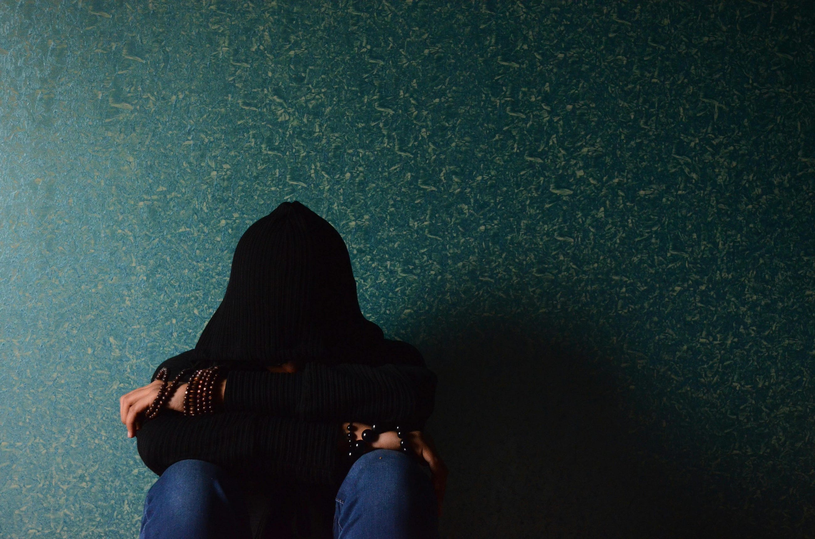 Doom Thinking: How to Stop Torturing Yourself with Imaginary Futures
