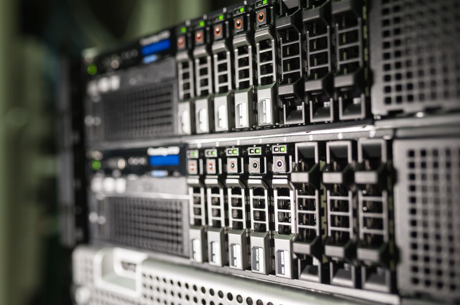 Building a two-node Proxmox storage architecture with ZFS