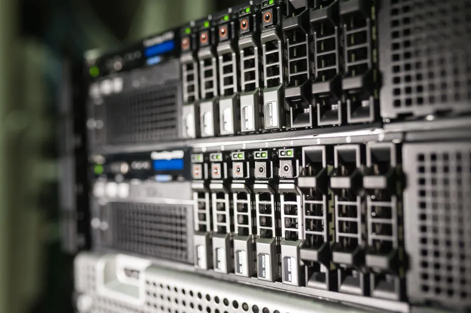 Building a two-node Proxmox storage architecture with ZFS